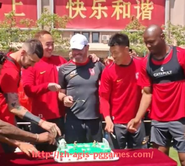 PG模拟器官方网站-法甲新赛季俱乐部收入预测报告与发展预期